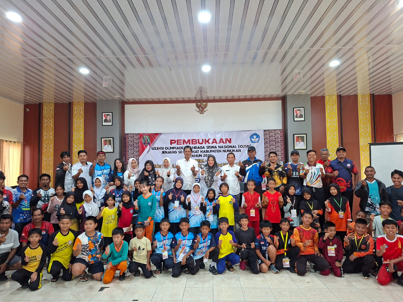 BERITA GAMBAR SIMPATIK
